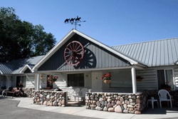 dog friendly hotel in ketchum, idaho, hotels pets allowed sun valley idaho